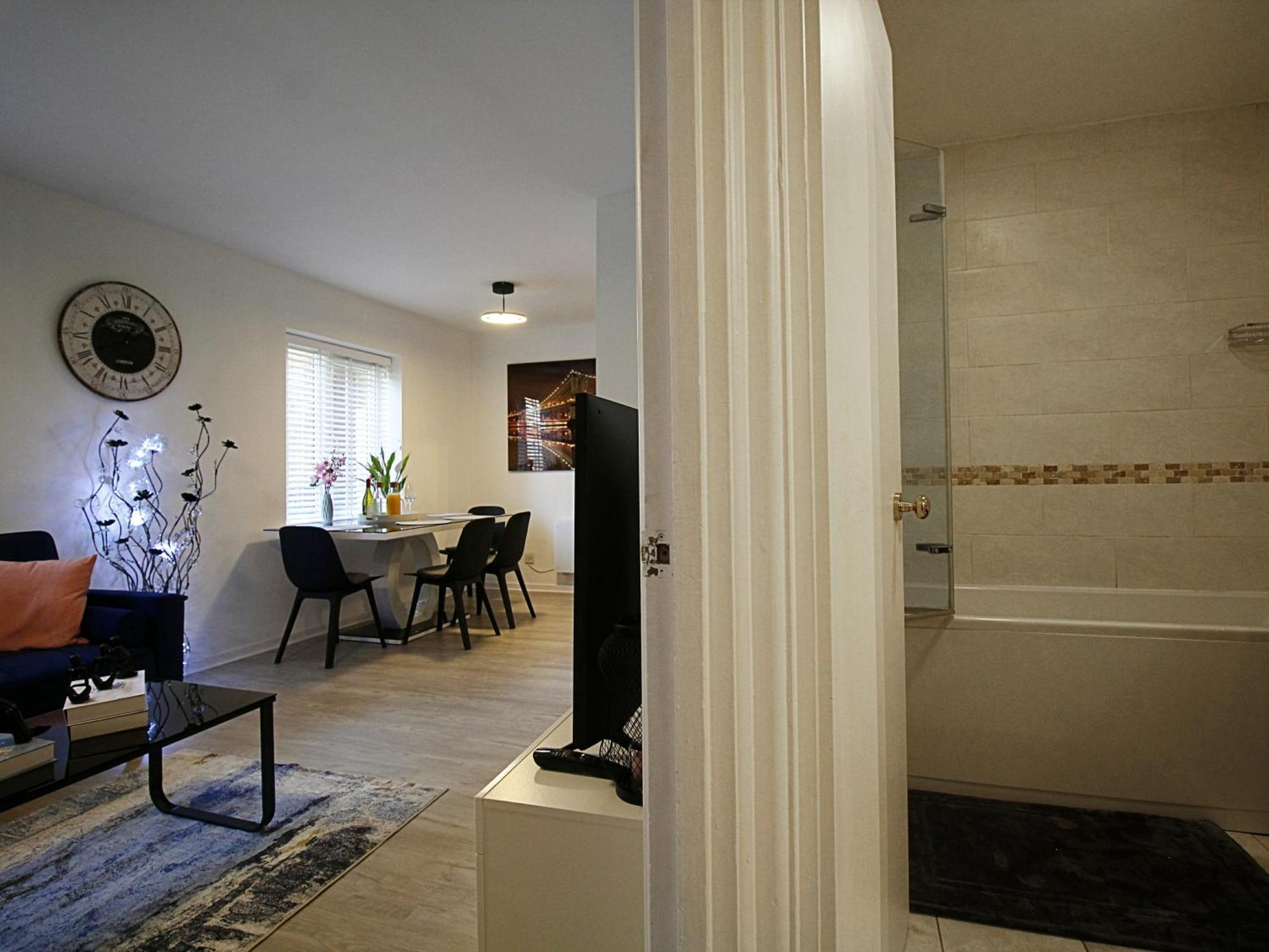2Bdr Flat Rg1 - Free Open Parking Reading Exterior foto